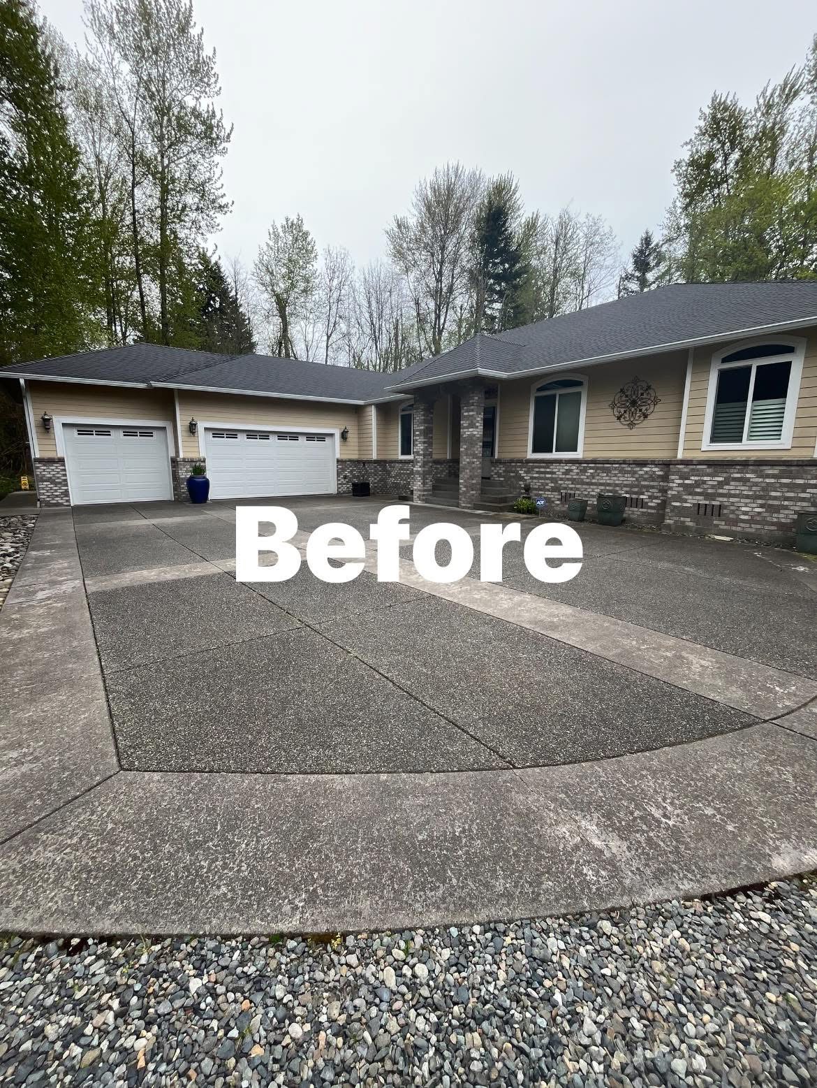 Exterior House & Driveway Cleaning